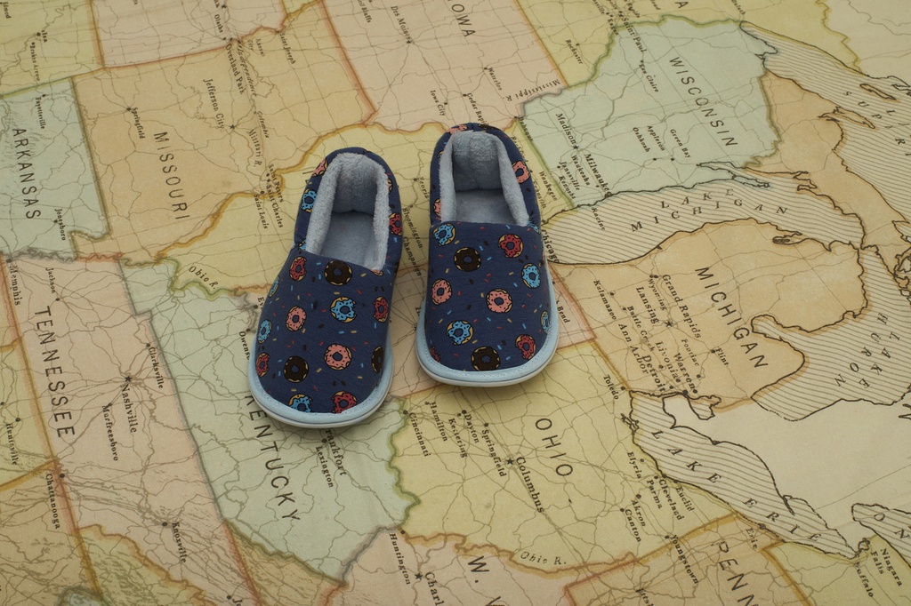 LIQUIDACION ! - INV. PANTUFLA NIÑOS ESTAMPADA