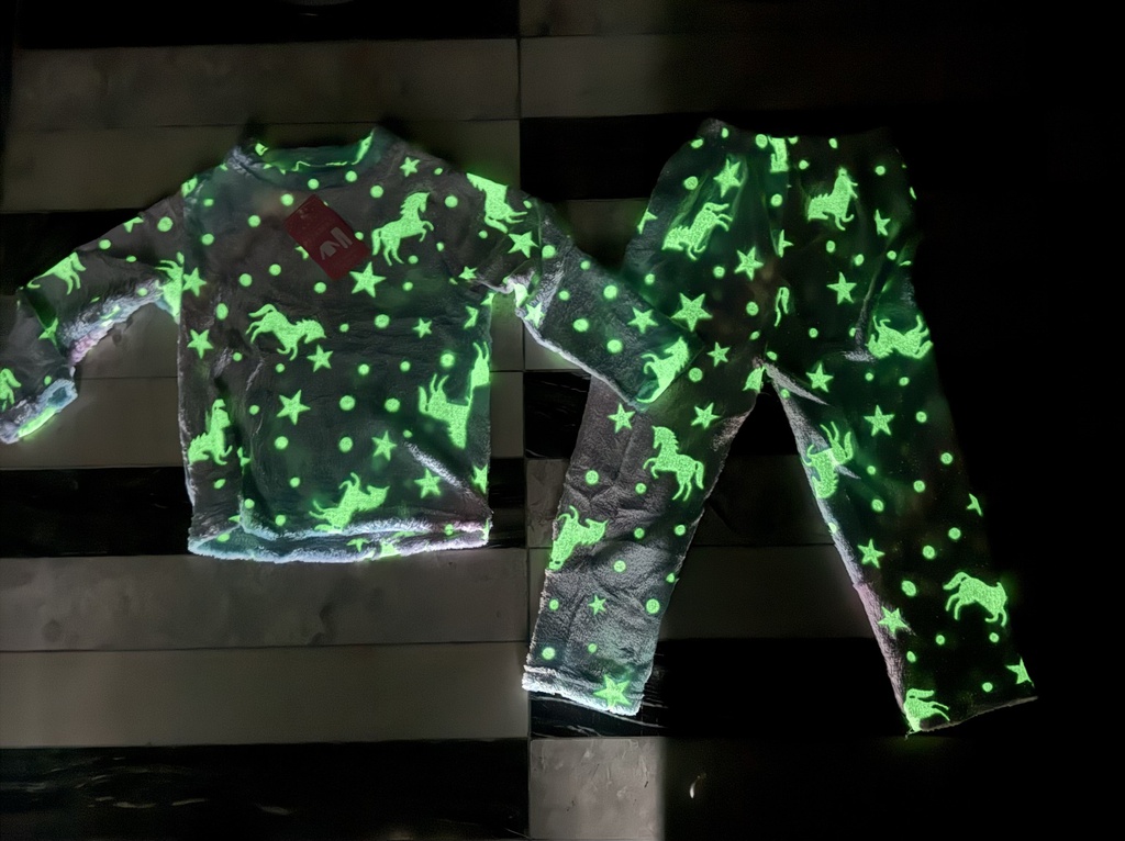 LIQUIDACION ! - INV. PIJAMA TEEN DAMA POLAR SOFT LUMINOSO brilla en la oscuridad