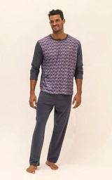 [XY8049] INV. REMERA DE JERSEY ESTAMPADO Y PANTALON LISO CON BOLSILLO TRASERO